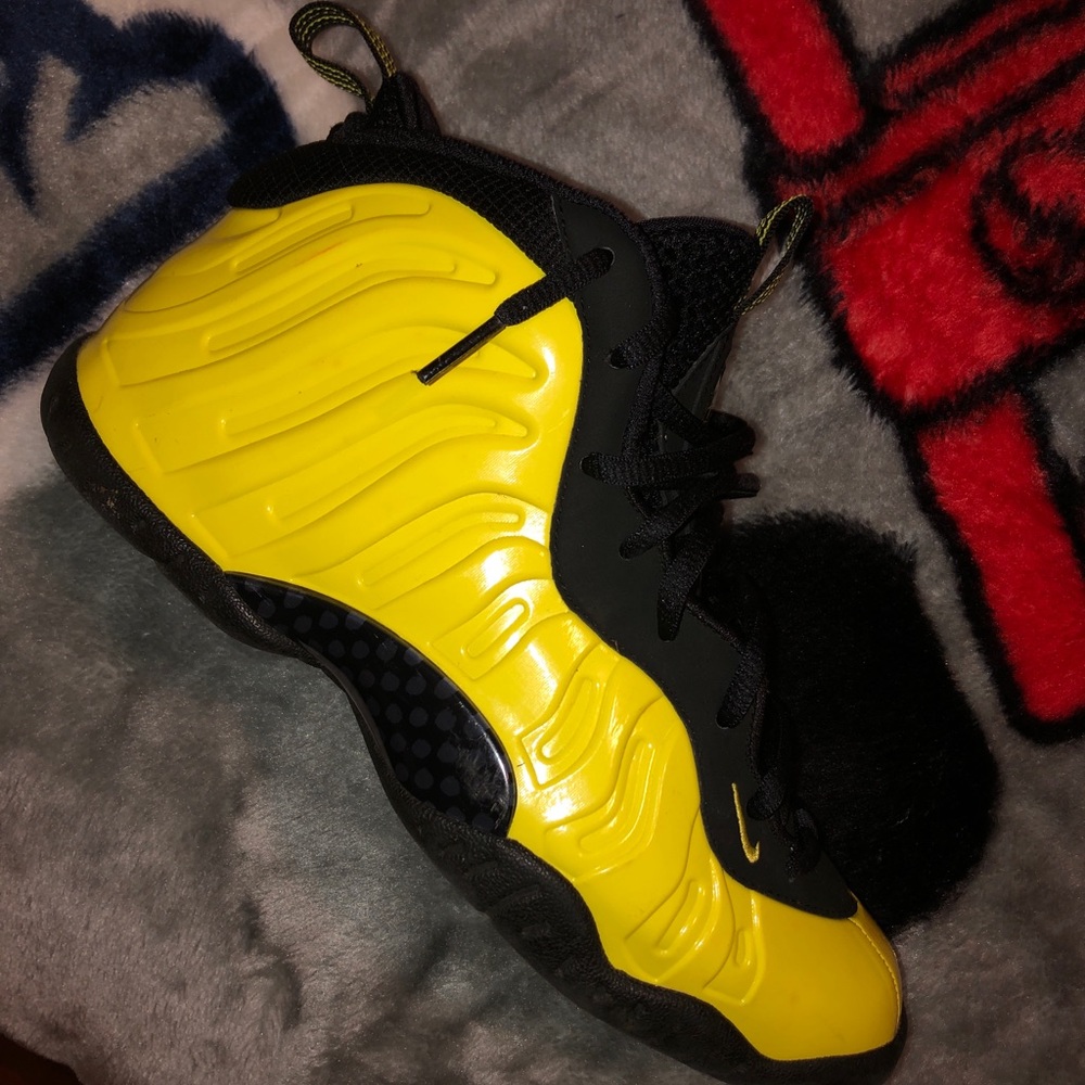 Jordan 11,8,5’s & foams wutang NEED GONE ASAP